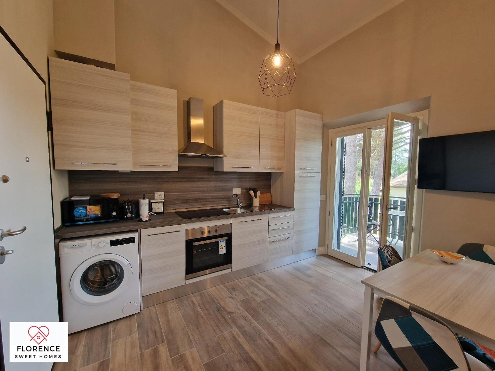 Lella Apartment With Free Parking By Florence Sweet Homes Exteriör bild
